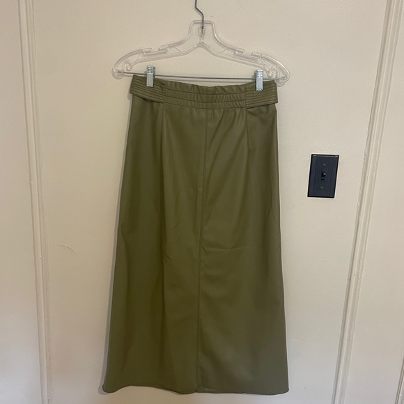 Faux-leather Midi Skirt - Picture 2 of 2